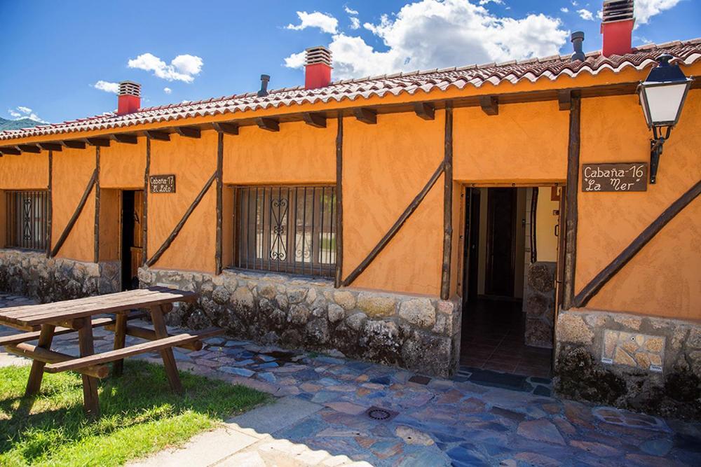 Complejo Rural Los Chozos Valle Del Jerte Esterno foto